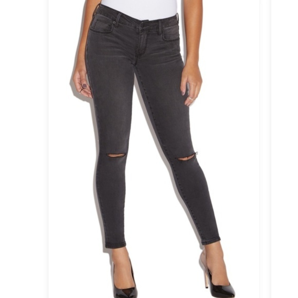Distressed Black Ankle Skinny Jeans Size 32, NWT